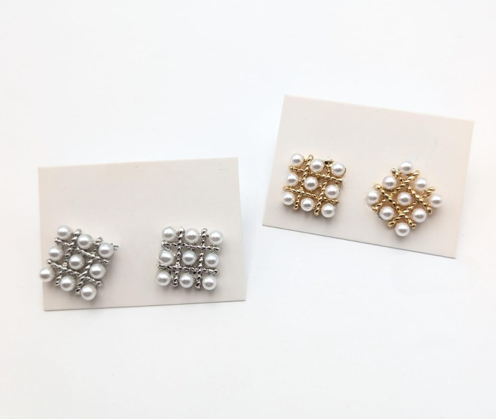 Pearl Square Korean Earrings